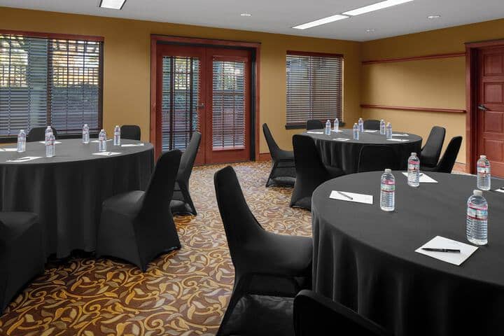 Meeting 28 of 32